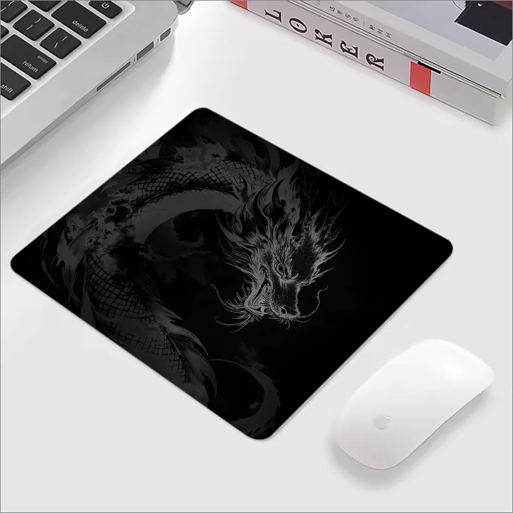 Tapis de souris Dragon japonai - Desk Setup Japan avis et prix